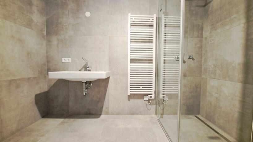 Wohnung Top 22 Badezimmer mit Dusche