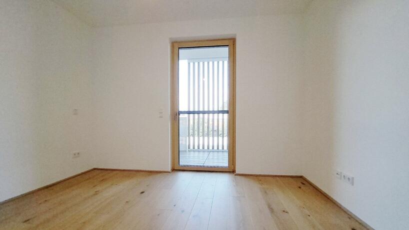 Wohnung Top 22 helles Zimmer